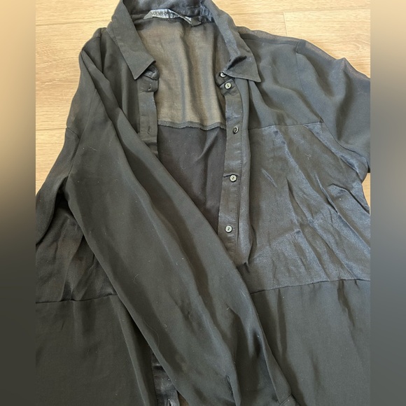 Zara Women’s Black sheer button down blouse Size Medium - Picture 4 of 6